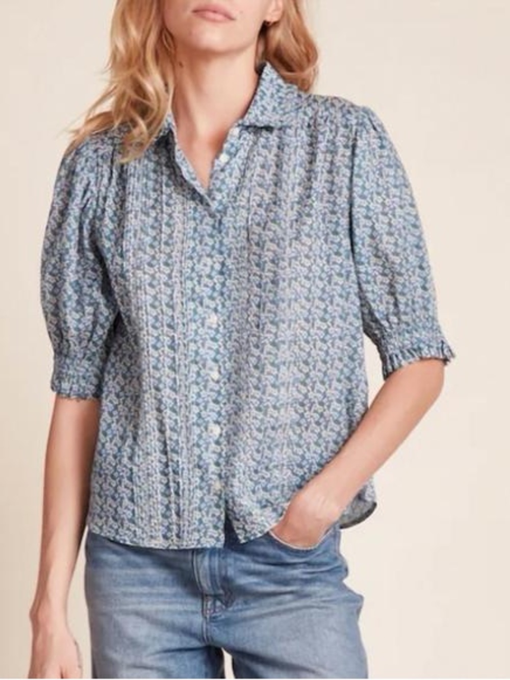 Sold — Trovata Birds of Paradis Gemma Blouse Floral Size Small Blue Ramie Flowy